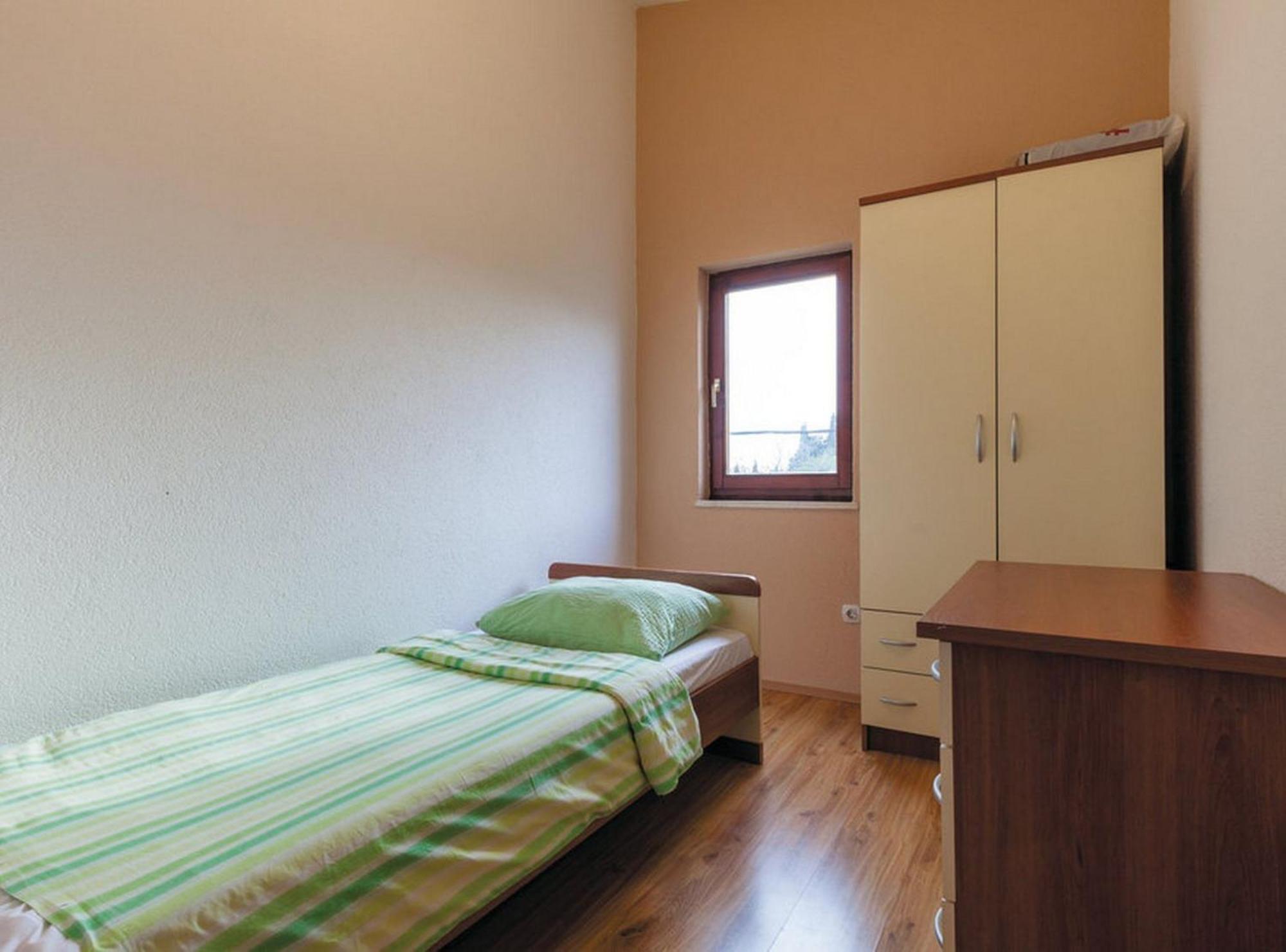 Mediterranean Stylish Villa With Pool In Kastel Stari Каштела Экстерьер фото