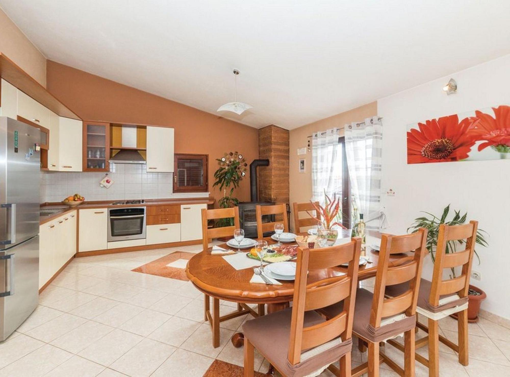 Mediterranean Stylish Villa With Pool In Kastel Stari Каштела Экстерьер фото