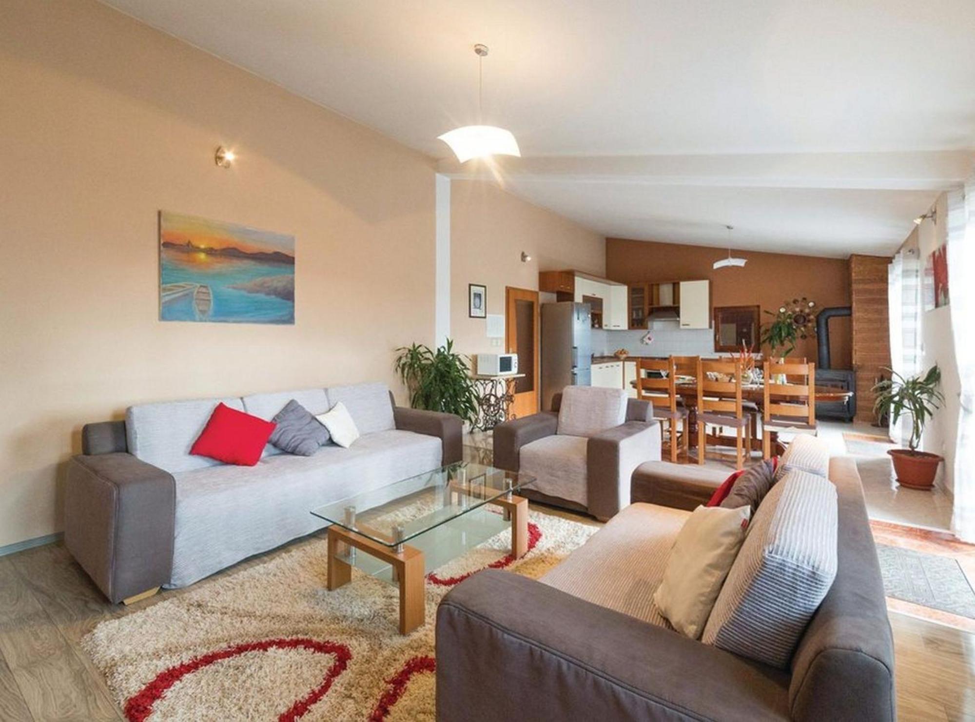 Mediterranean Stylish Villa With Pool In Kastel Stari Каштела Экстерьер фото