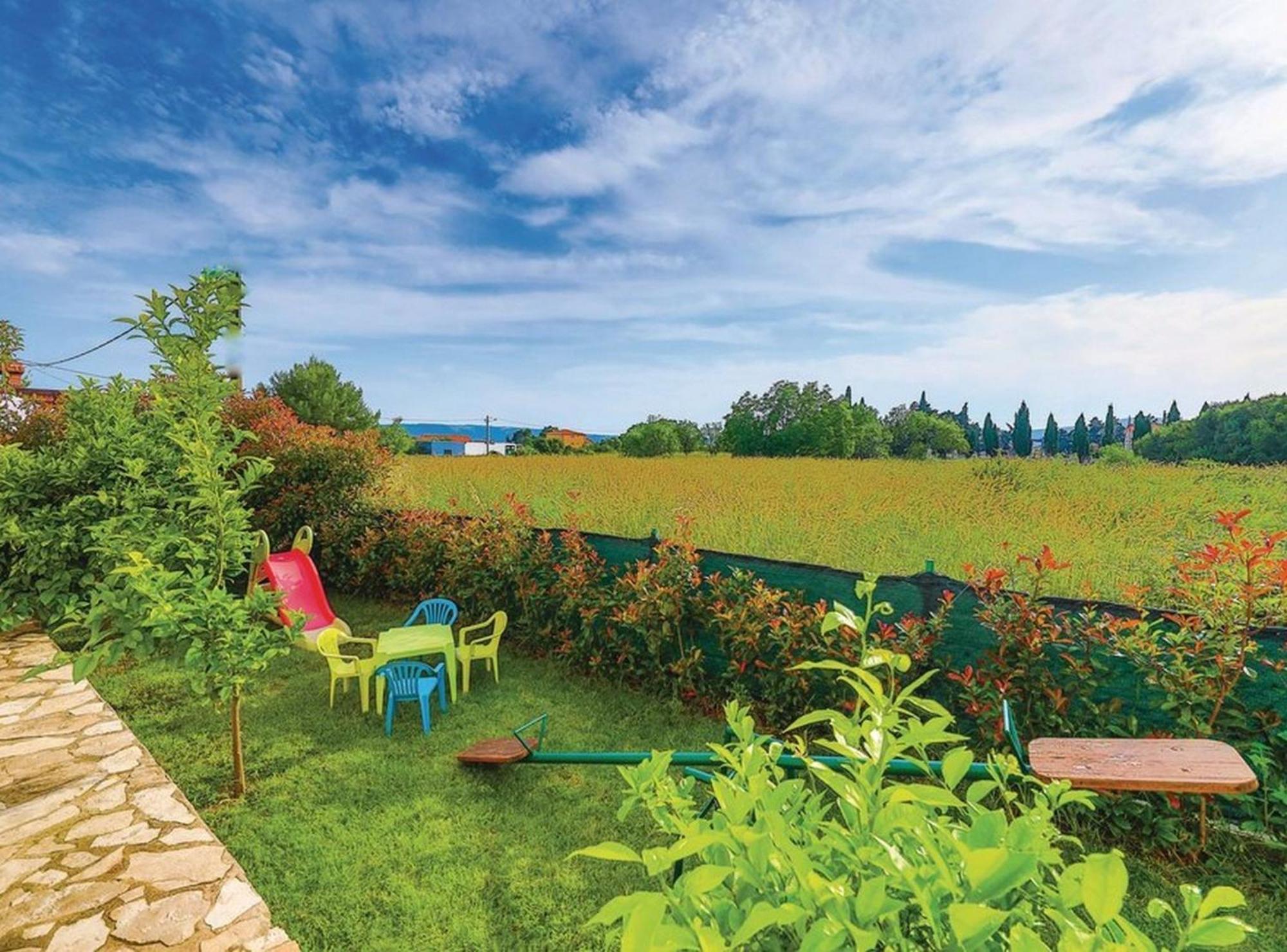 Mediterranean Stylish Villa With Pool In Kastel Stari Каштела Экстерьер фото